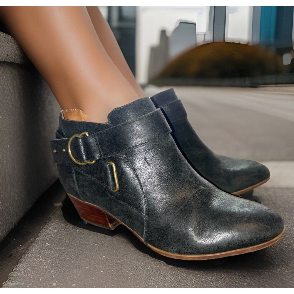 Womens Clarks Artisan Spy Belle Black leather Buckle ankle Boot 8.5 M